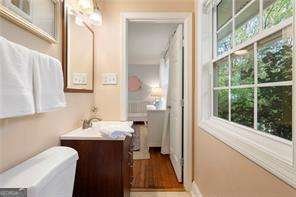 2870 Strathmoor Road Smyrna - 26