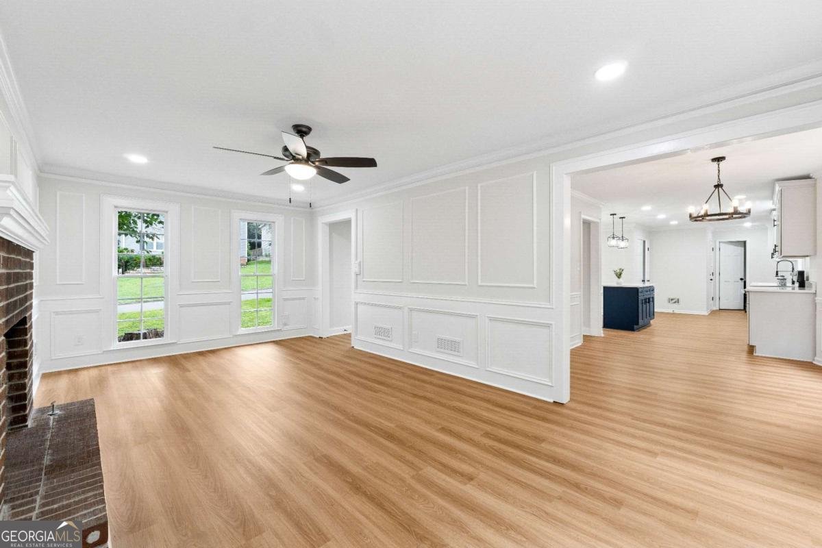 315 Sea Holly Circle Roswell - 8