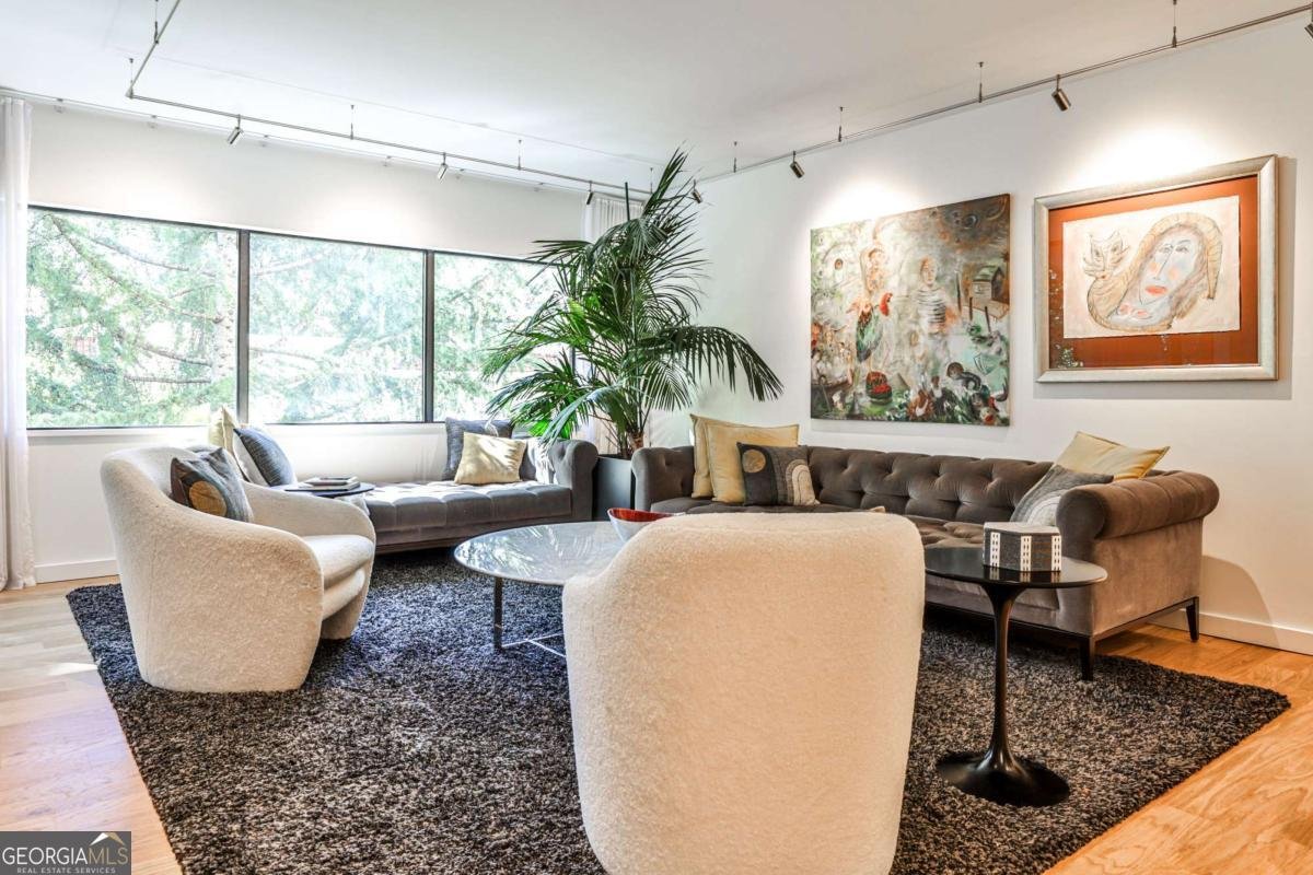 1130 PIEDMONT Avenue Atlanta - 2