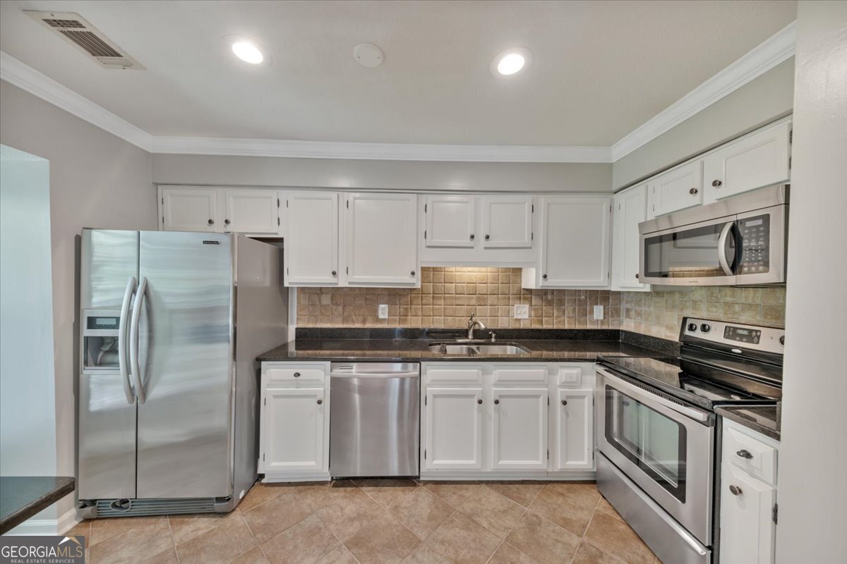 24315 Plantation Drive Atlanta - 11
