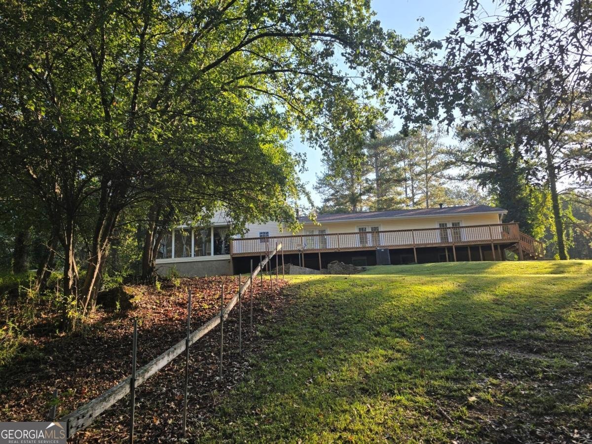 7680 Banks Mill Road Douglasville - 45