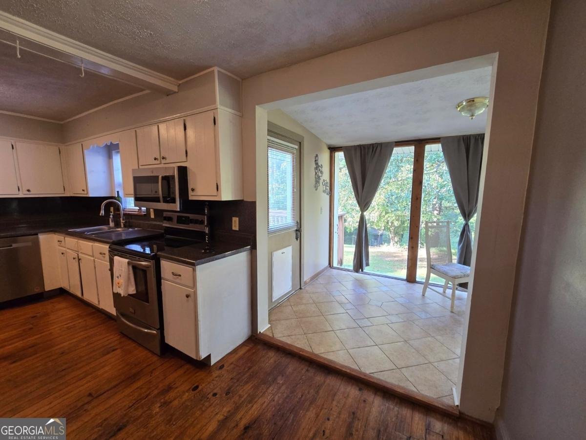 7680 Banks Mill Road Douglasville - 8