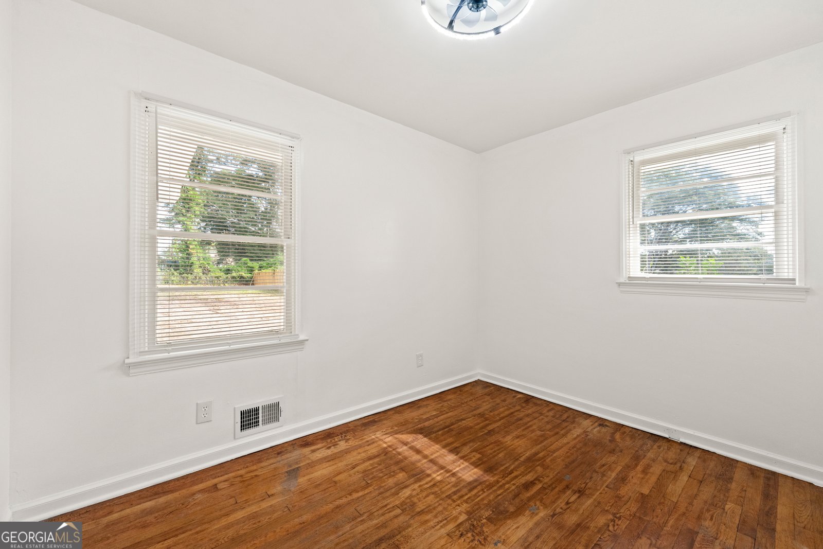 765 Mimosa Street Riverdale - 10