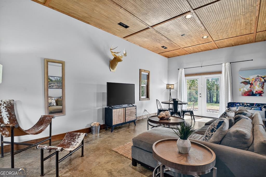 100 Blueberry Lane Blue Ridge - 2