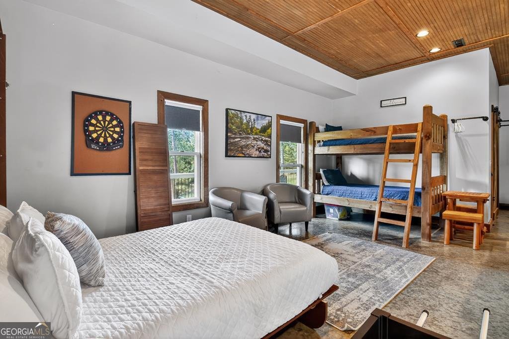 100 Blueberry Lane Blue Ridge - 40