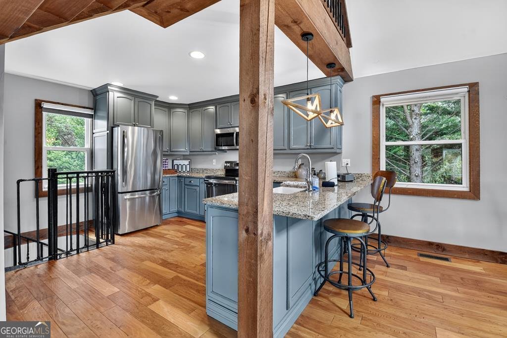 100 Blueberry Lane Blue Ridge - 48