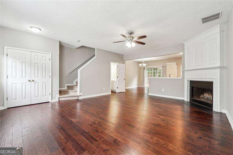 9165 Nesbit Ferry Road Alpharetta - 4