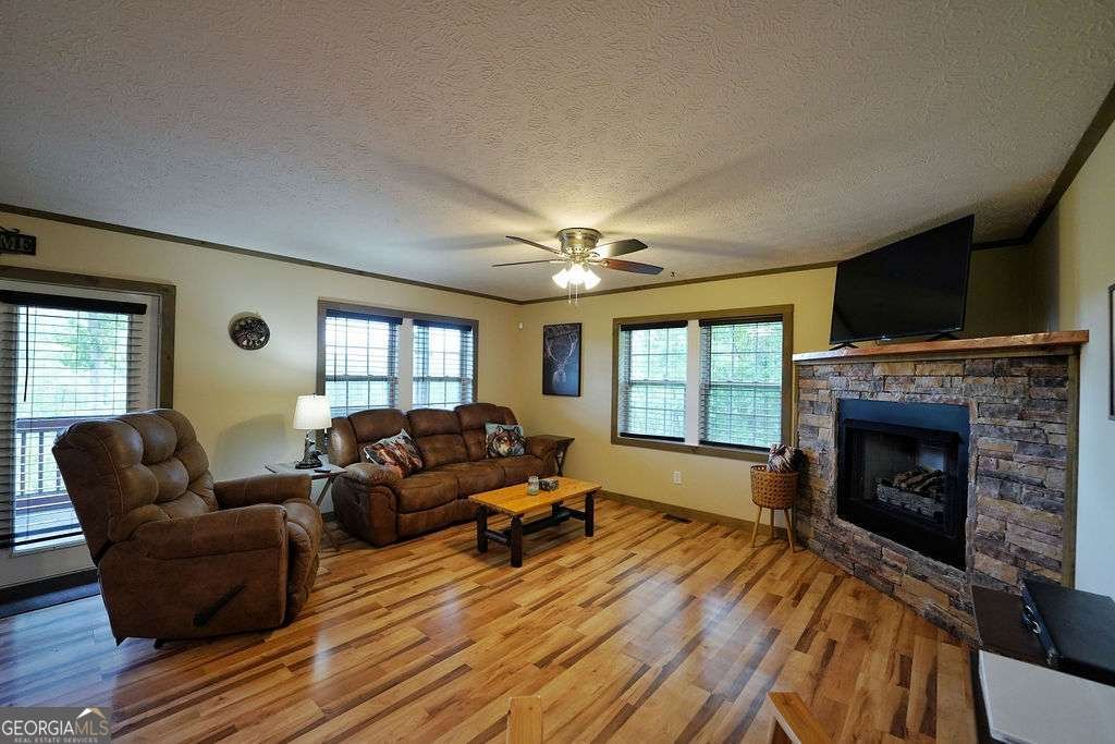 152 Cowboy Way Mineral Bluff - 41