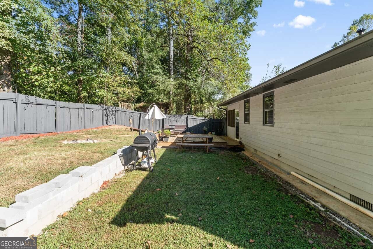 700 Pepperwood Trail Stone Mountain - 27