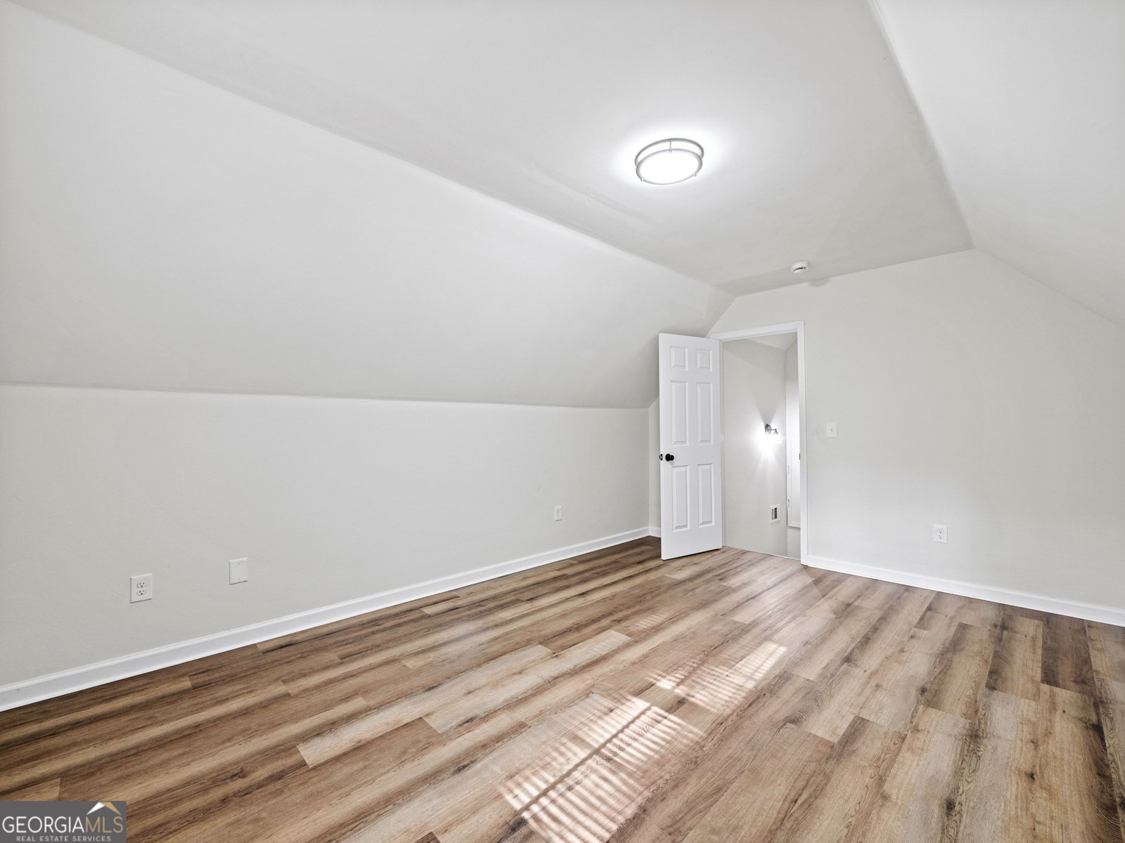 3368 Green Leaf Lane Gainesville - 40