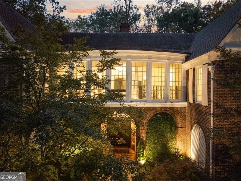 1018 Peachtree Battle Circle Atlanta - 47