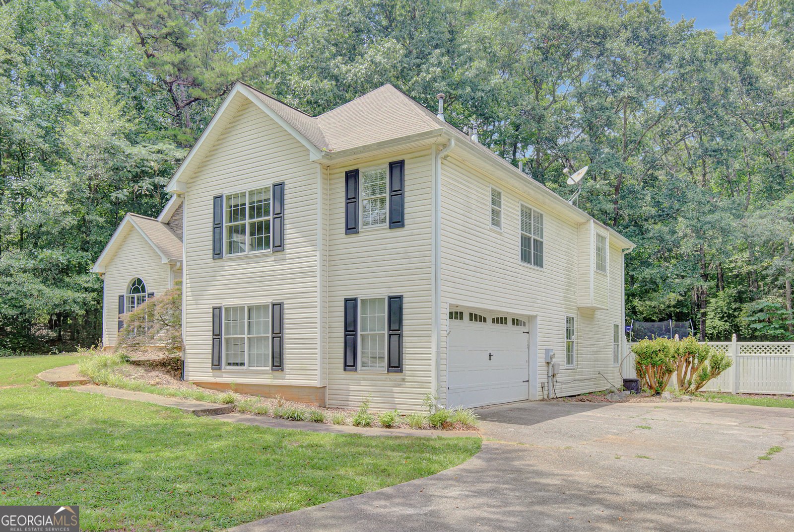 70 Strathmore Drive Sharpsburg - 3