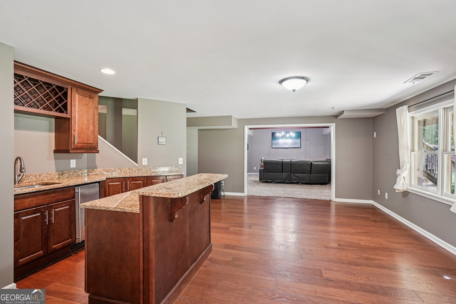 338 Grand Avenue Suwanee - 33