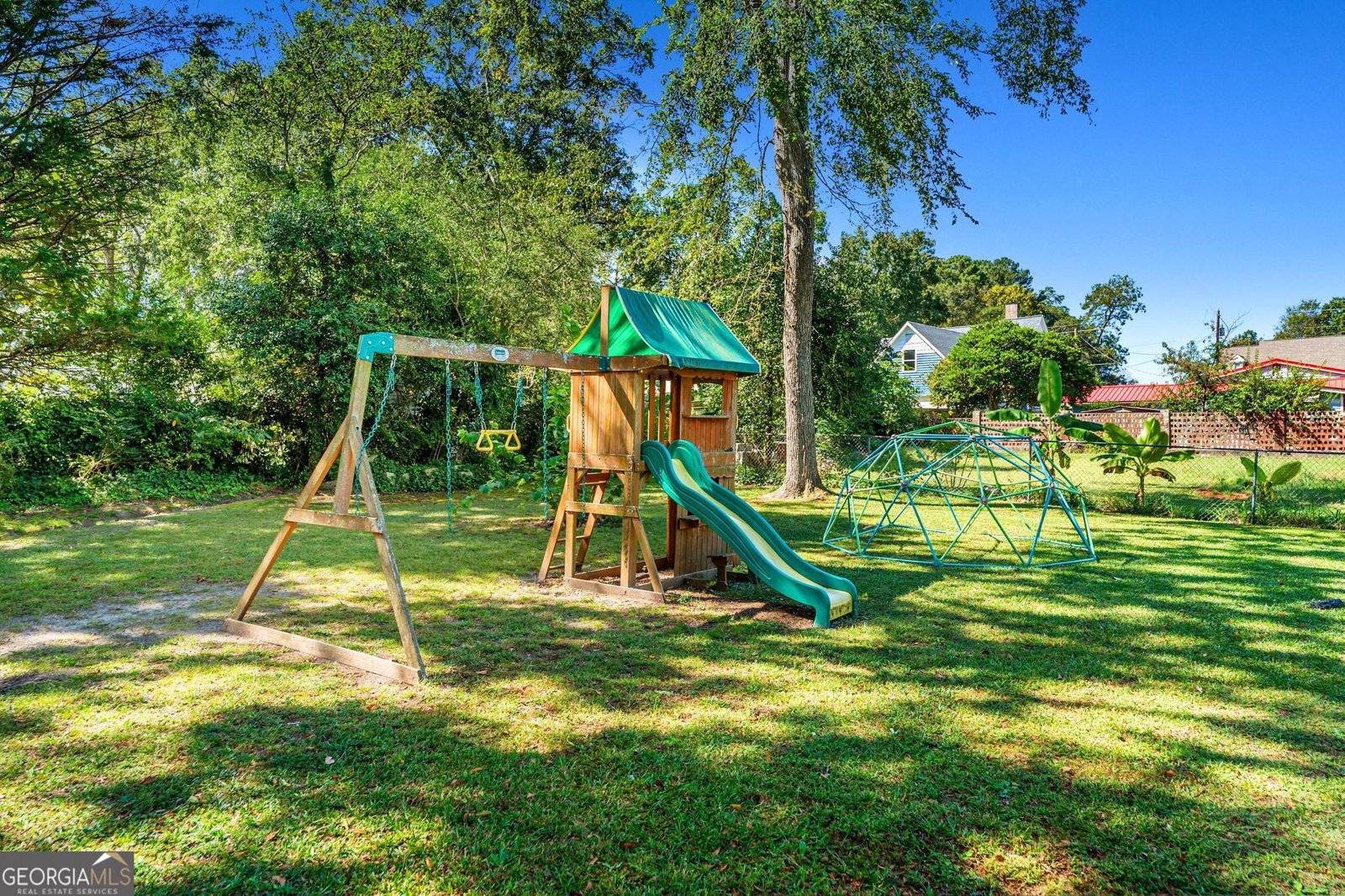640 Howell Street Hartwell - 43