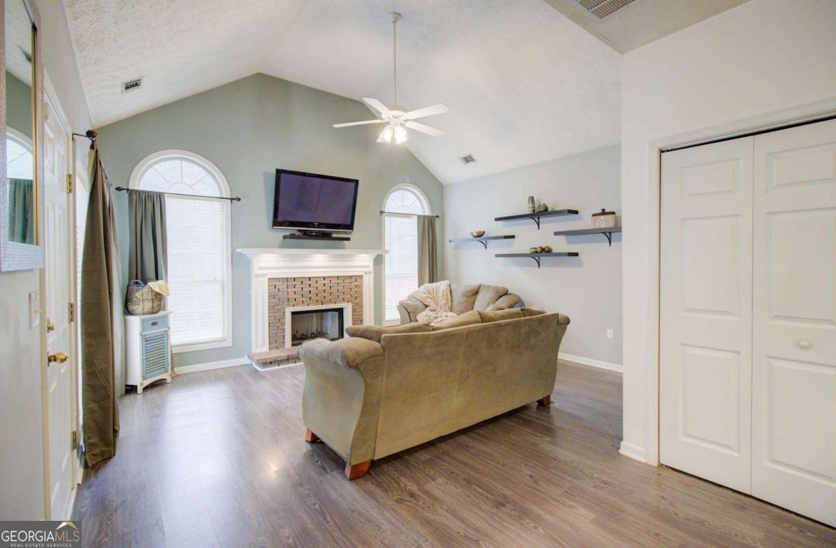 6835 Tell Road Fairburn - 18