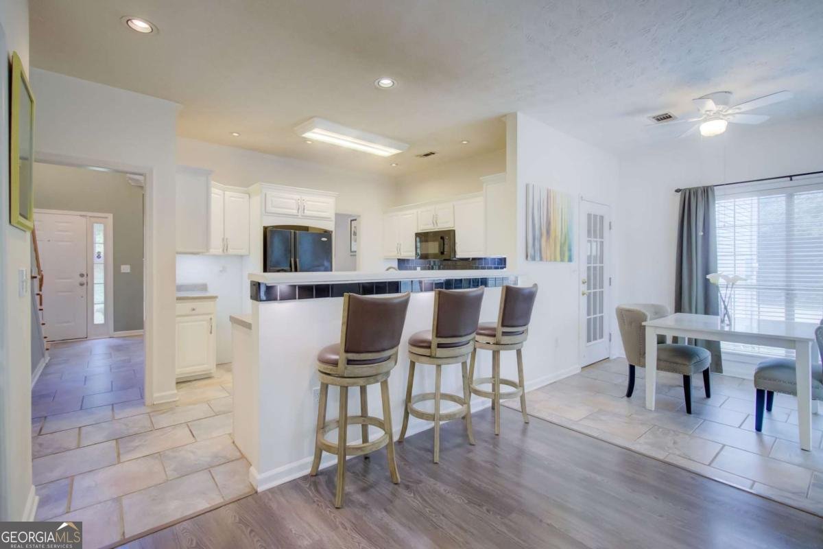 6835 Tell Road Fairburn - 19