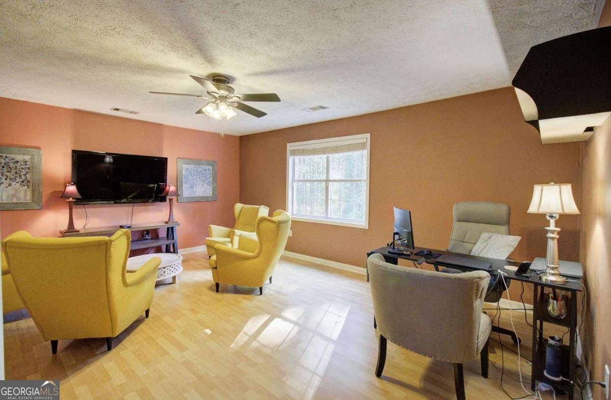 6835 Tell Road Fairburn - 37