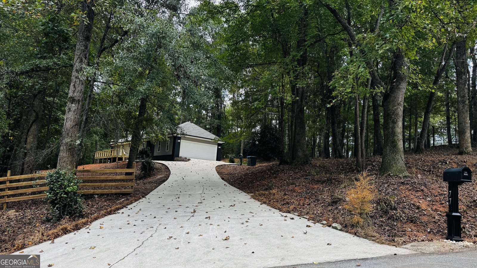 77 Lakeview Court Jefferson - 2