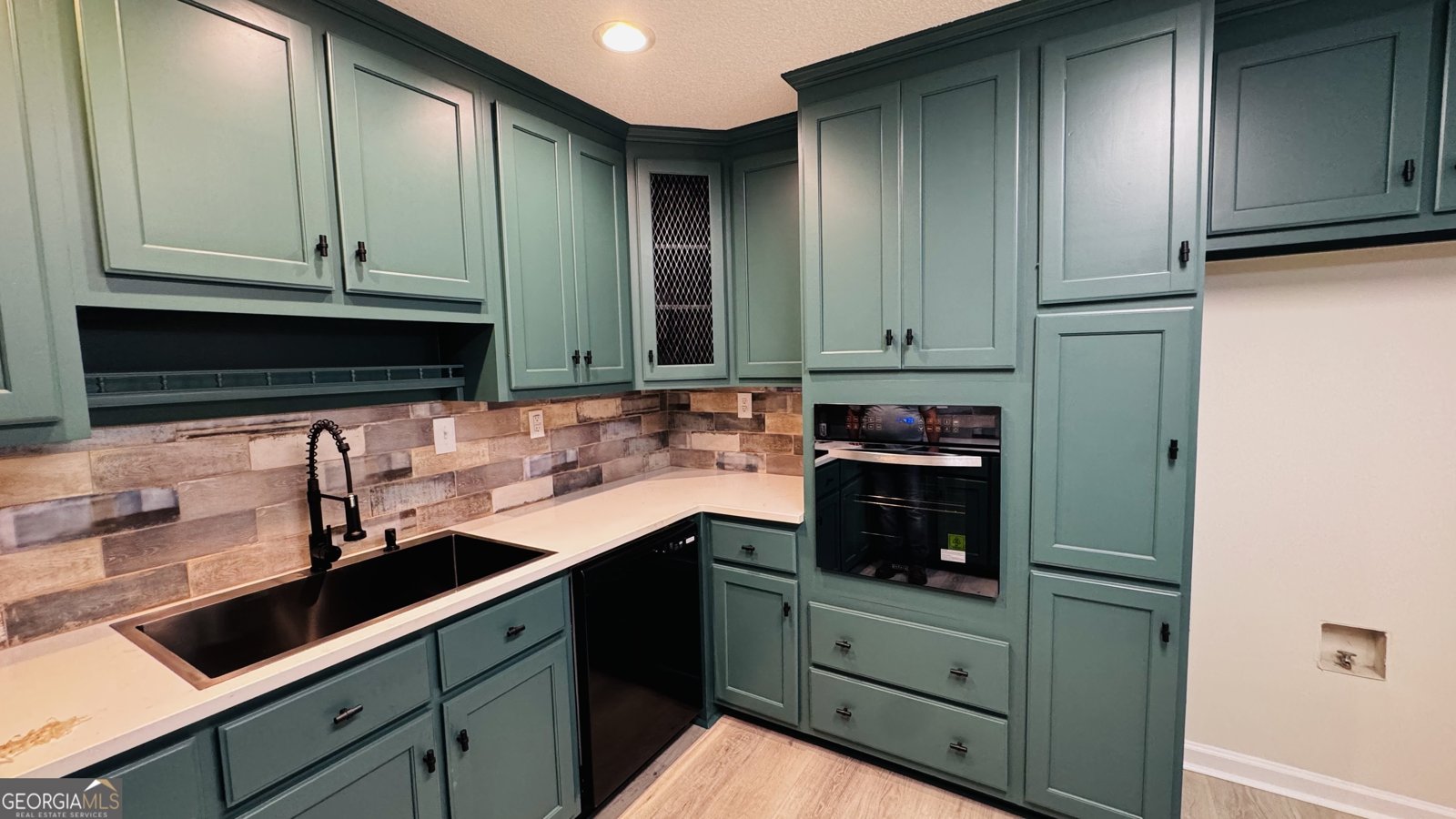 77 Lakeview Court Jefferson - 6