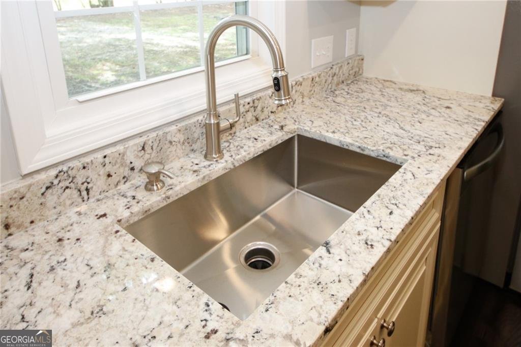 573 Mineral Springs Trl Conn Demorest - 28