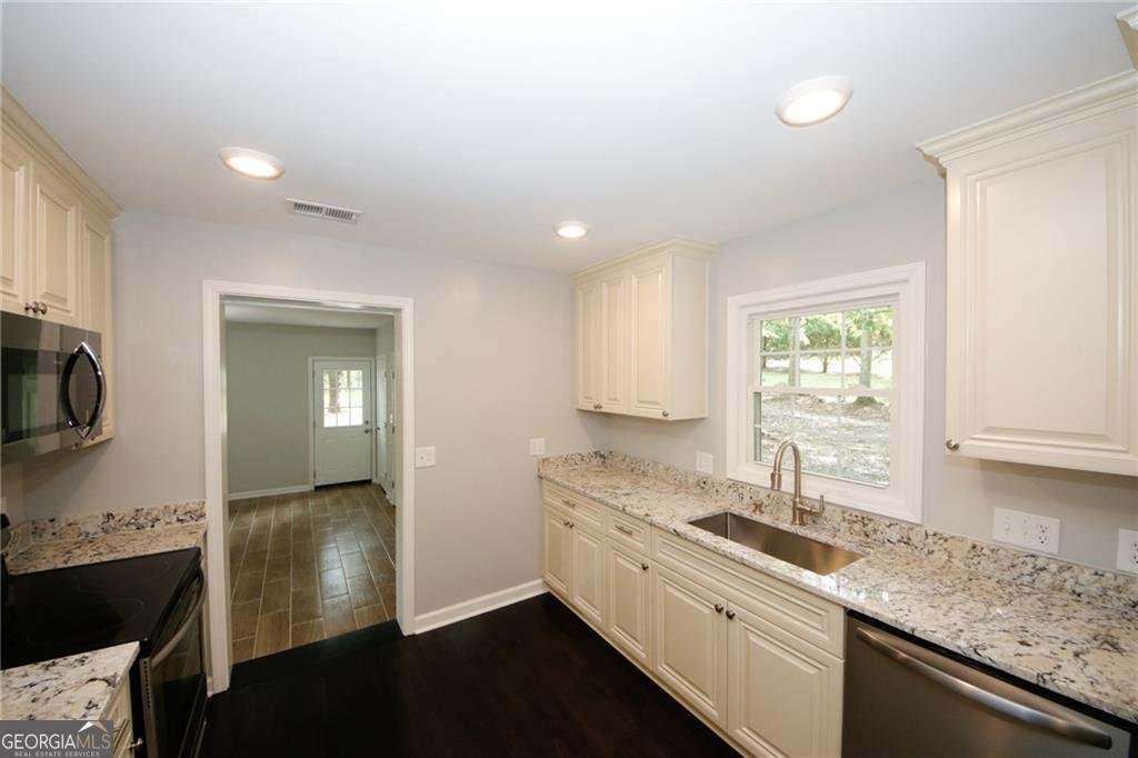 573 Mineral Springs Trl Conn Demorest - 32