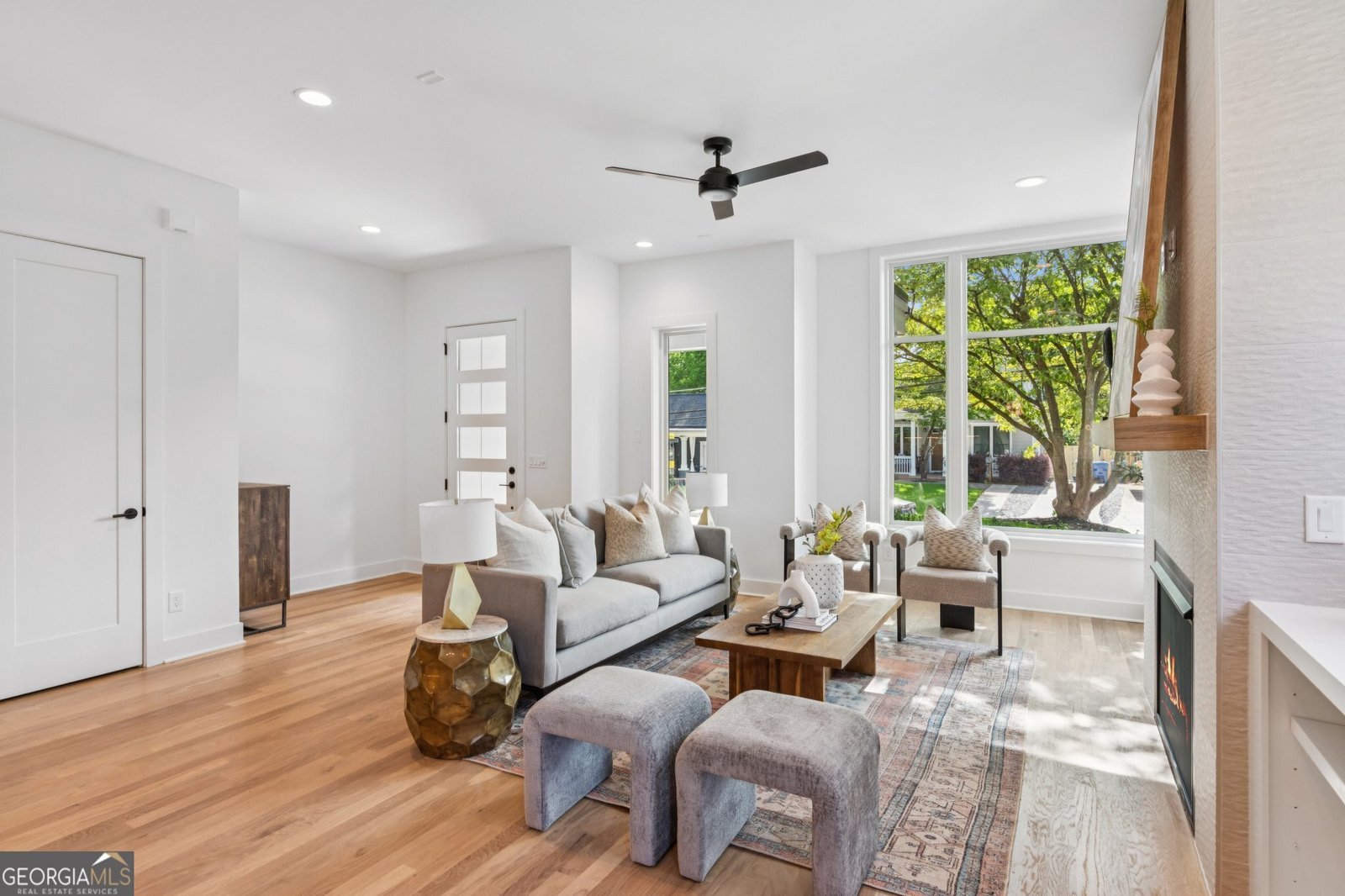 81 Walthall Street Atlanta - 4