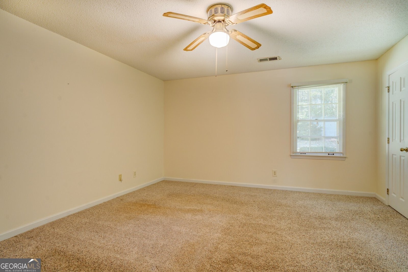 50 Freedom Court Covington - 11