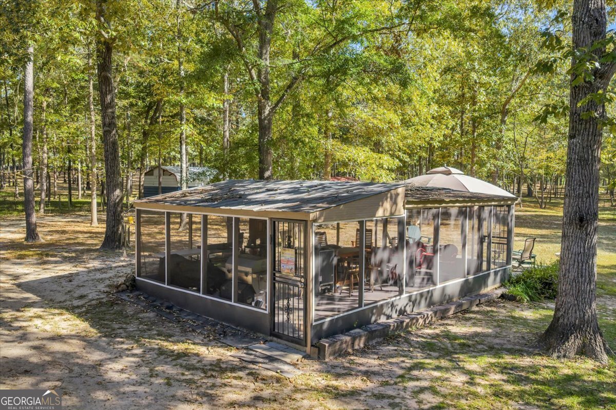 81 Peach Blossom Road Pineview - 2