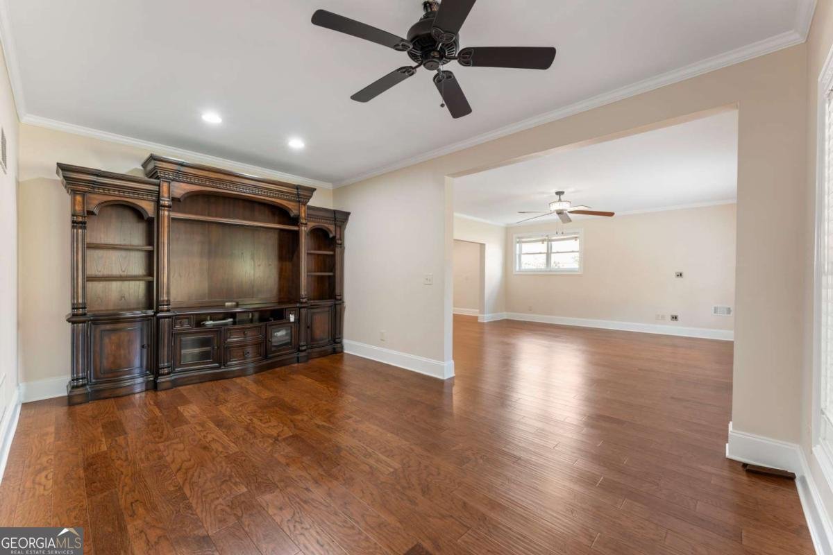 1054 Morgan Garner Drive Lilburn - 54