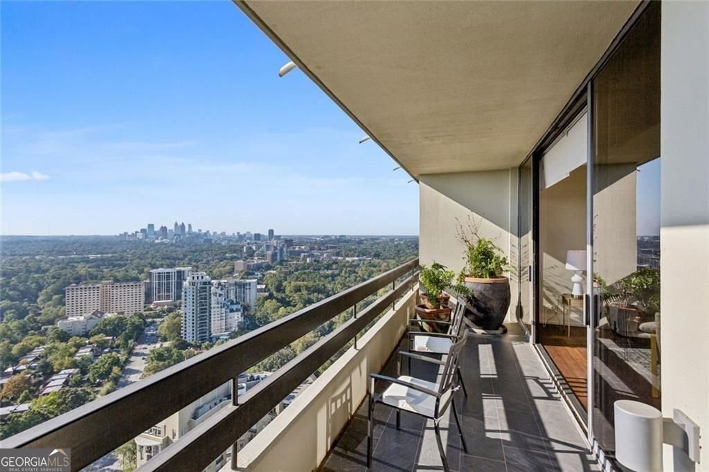 2660 Peachtree Road Atlanta - 3