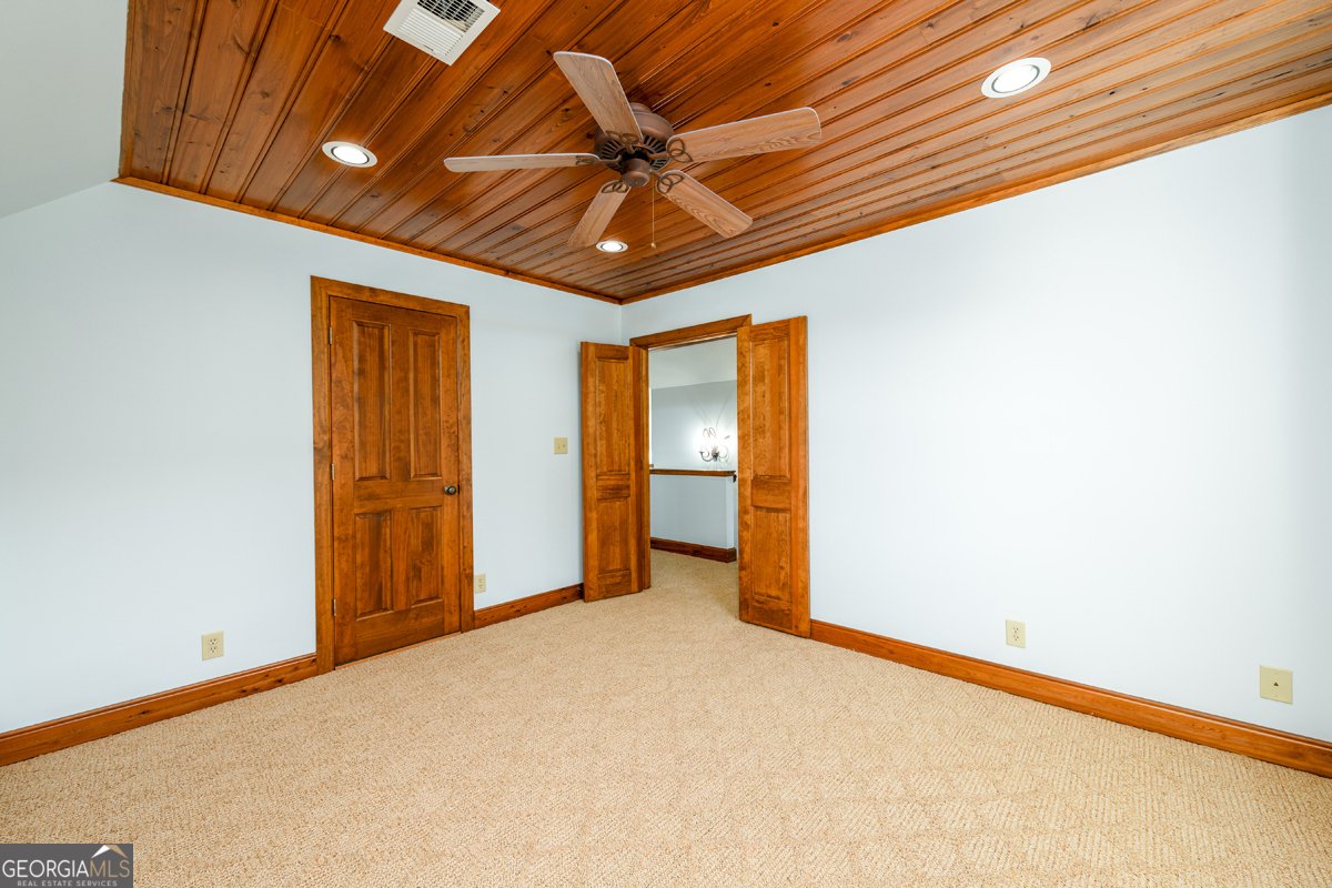 175 DEER CREEK FARM Road Hartwell - 56