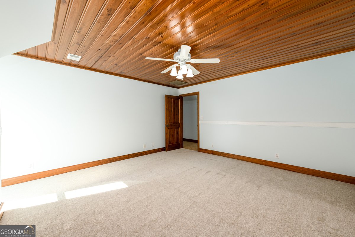 175 DEER CREEK FARM Road Hartwell - 58