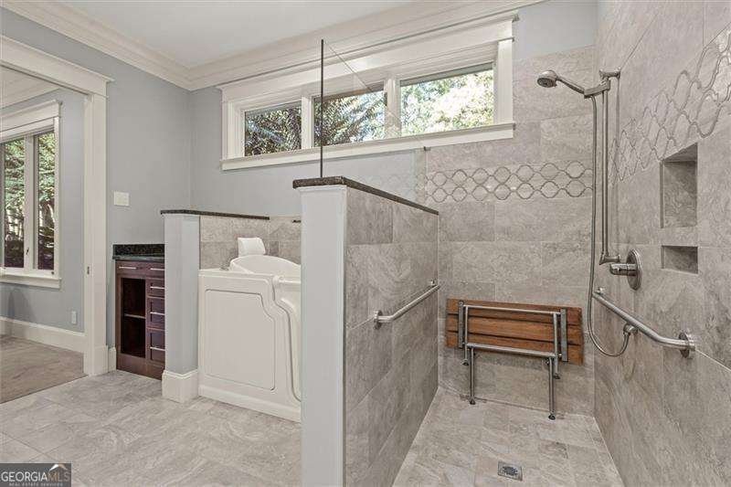 1271 Roxboro Drive Atlanta - 17