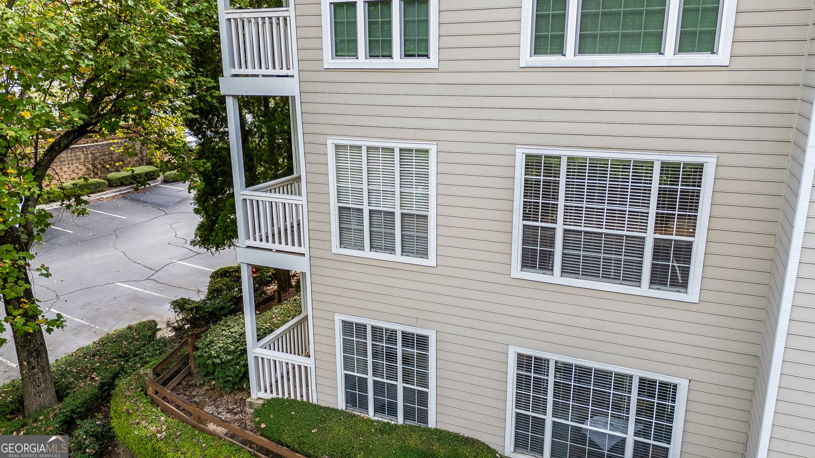 1250 Parkwood Circle Atlanta - 57
