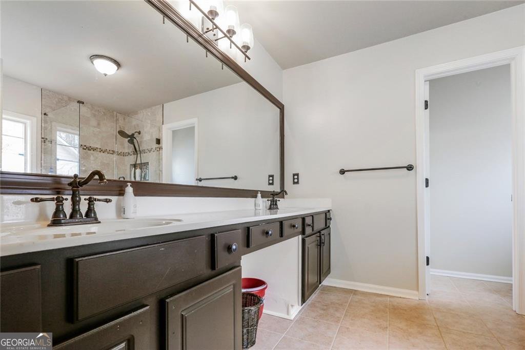 4905 WEATHERVANE Drive Alpharetta - 16