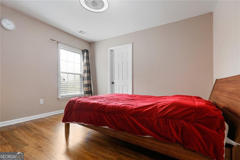 4905 WEATHERVANE Drive Alpharetta - 19