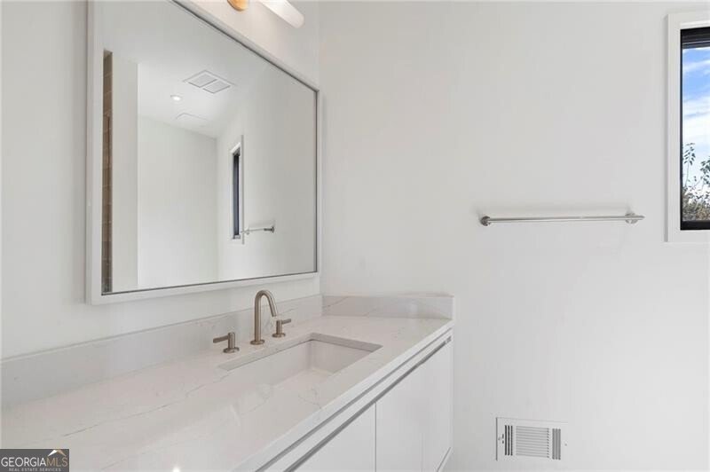 575 Highland Avenue Atlanta - 27