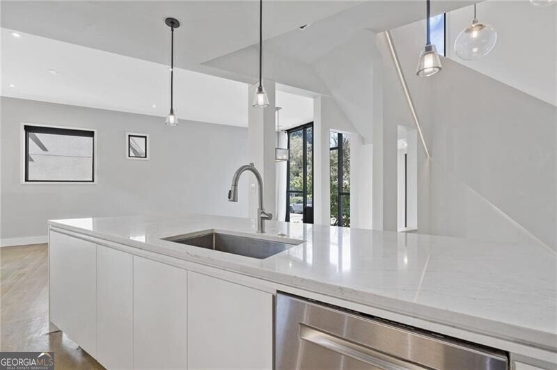 575 Highland Avenue Atlanta - 6