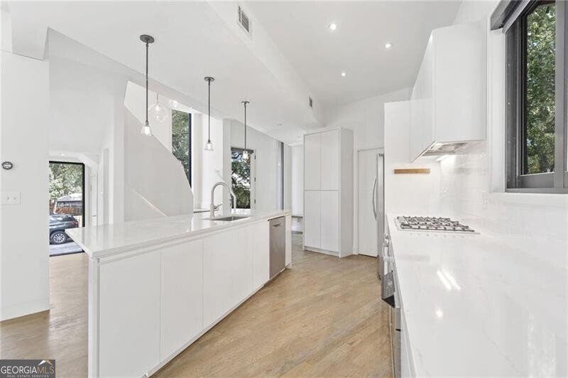 575 Highland Avenue Atlanta - 8