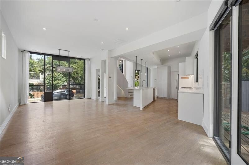 575 Highland Avenue Atlanta - 9