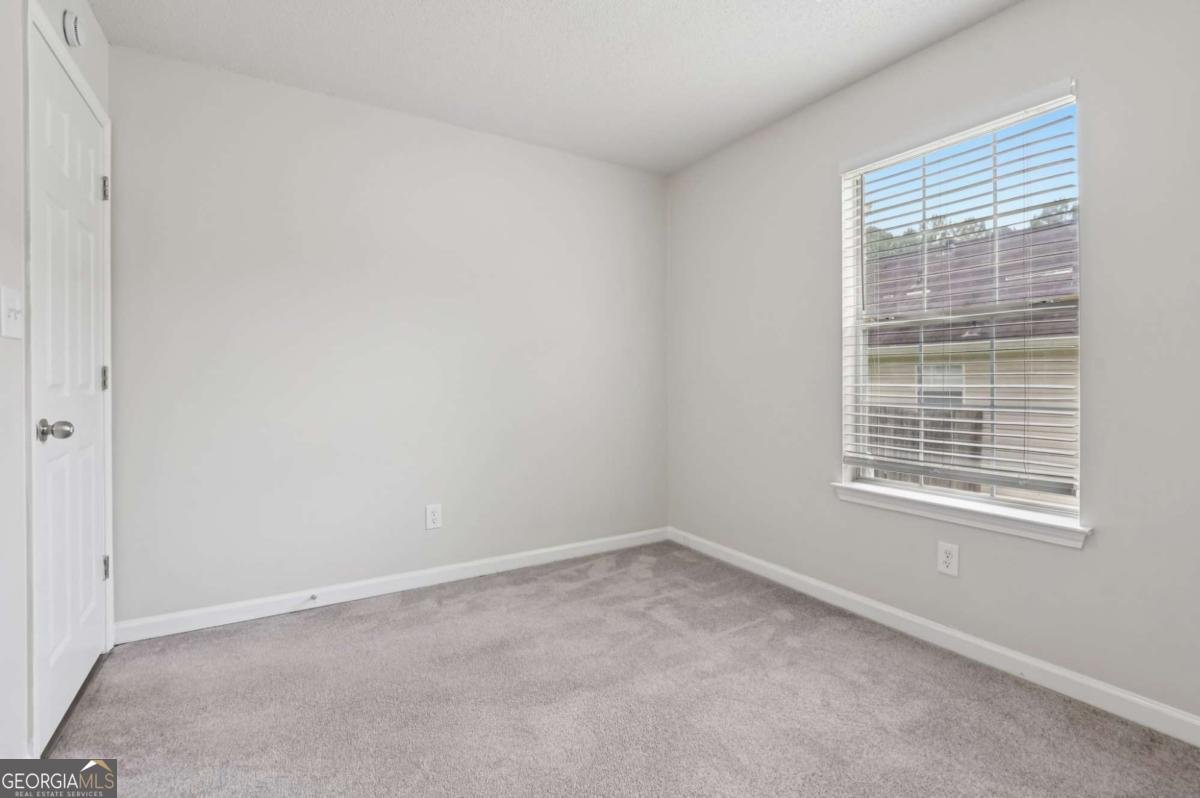 1528 Wembley Drive Douglasville - 23