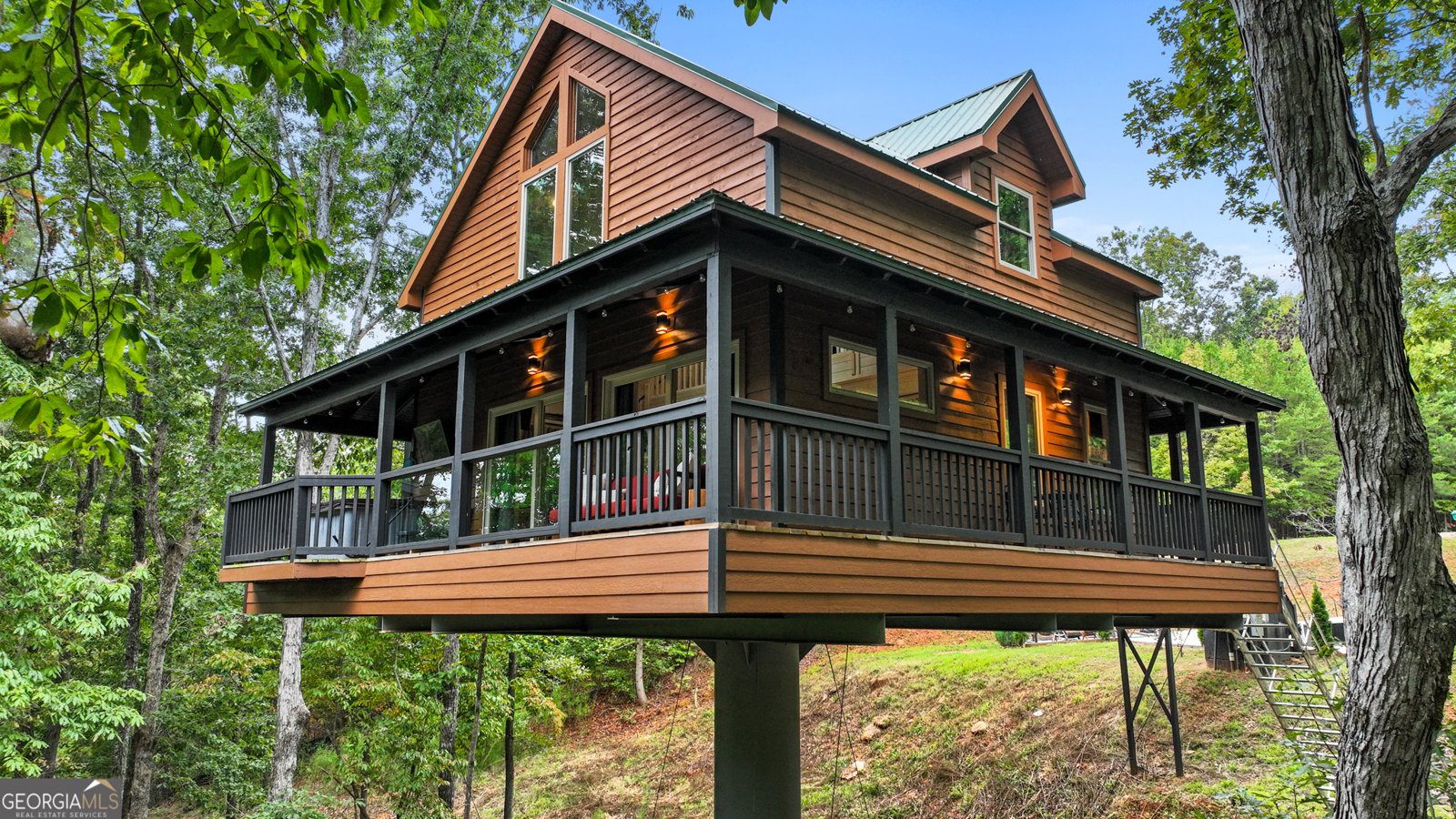 320 Hickory Ridge Drive Cleveland - 2
