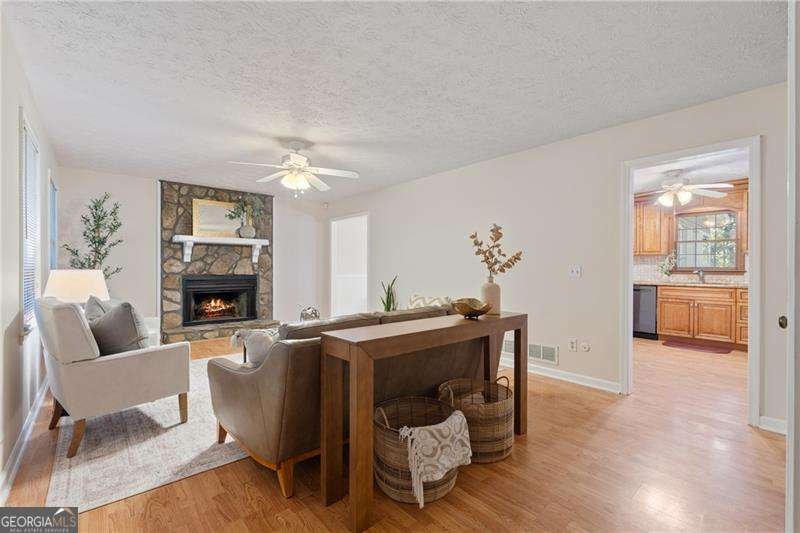 1650 Mountain Trace Canton - 18