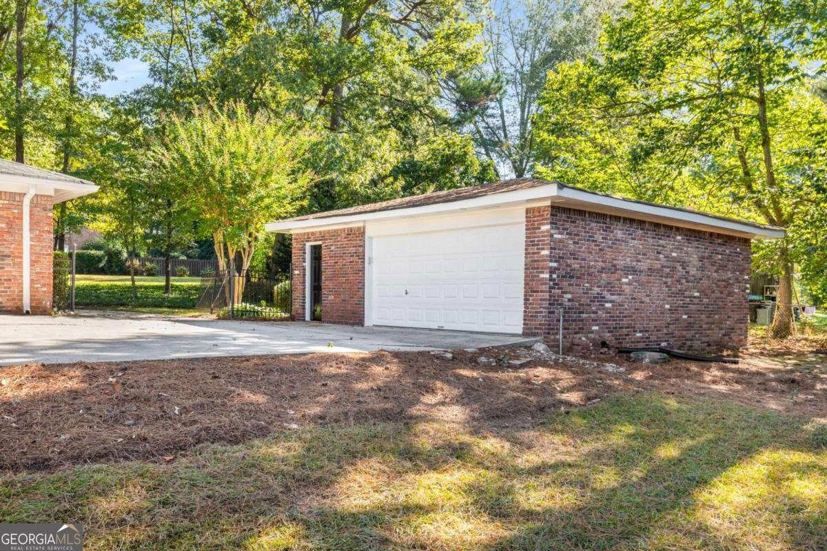 2040 Argyle Drive Smyrna - 35