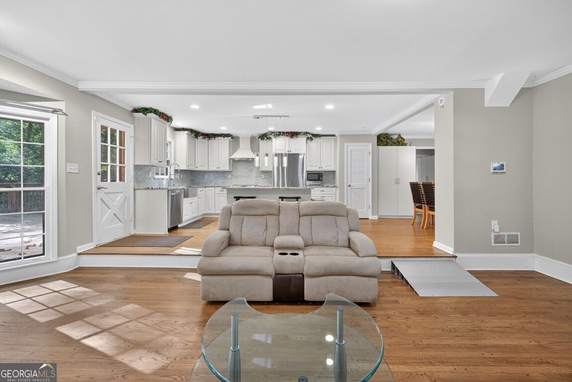 2037 Stoneleigh Drive Stone Mountain - 11