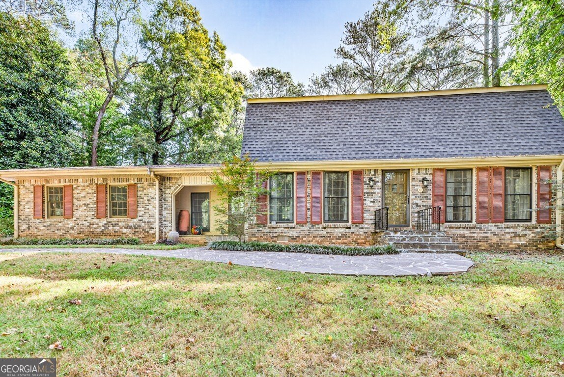 2037 Stoneleigh Drive Stone Mountain - 3