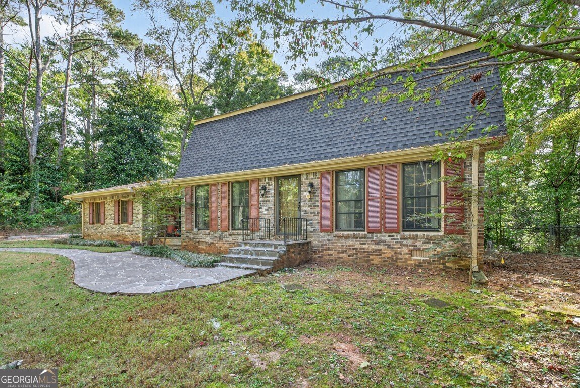 2037 Stoneleigh Drive Stone Mountain - 5