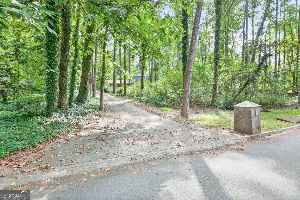 2037 Stoneleigh Drive Stone Mountain - 67