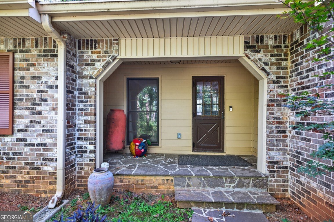 2037 Stoneleigh Drive Stone Mountain - 8