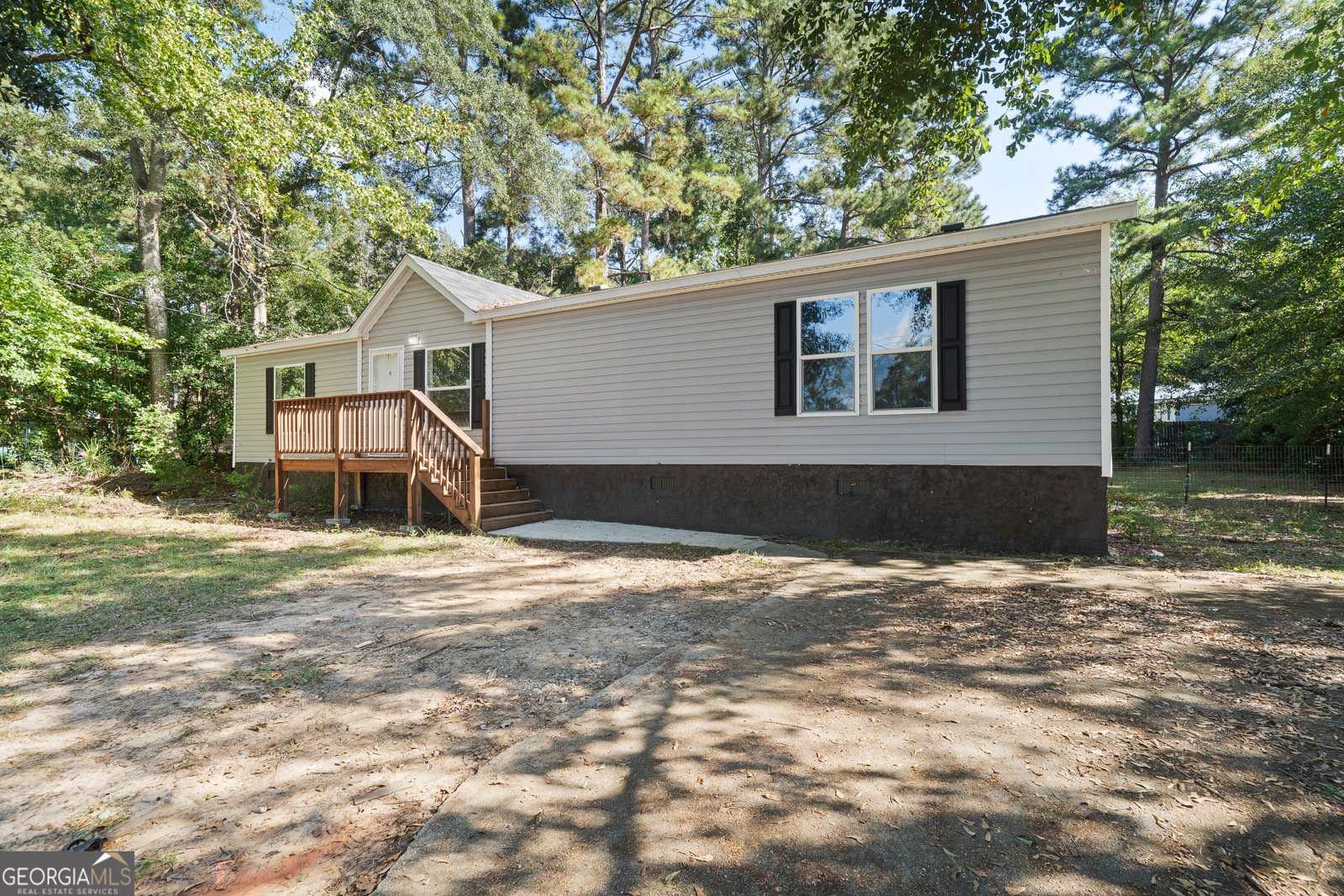 280 Lakeview Drive Locust Grove - 24